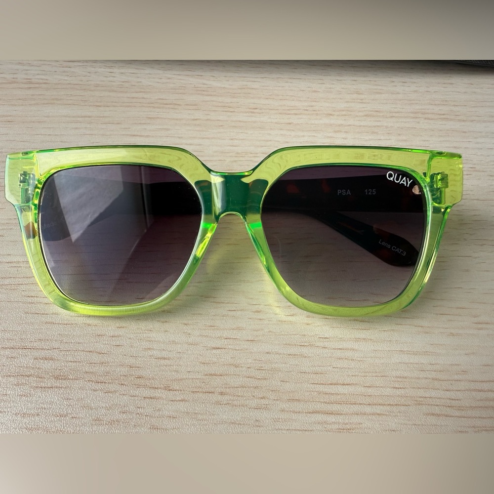 Quay Neon Yellow/Tortoise Sunglasses